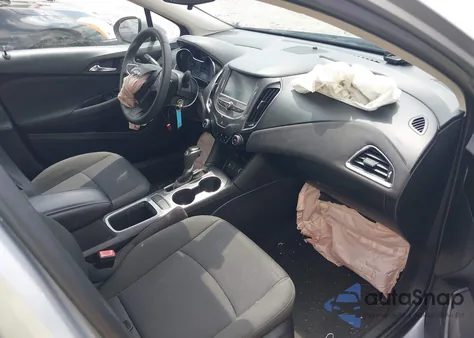 2018 Chevrolet Cruze Lt Auto z USA, uszkodzony, nr VIN 1G1BE5SM2J7200032